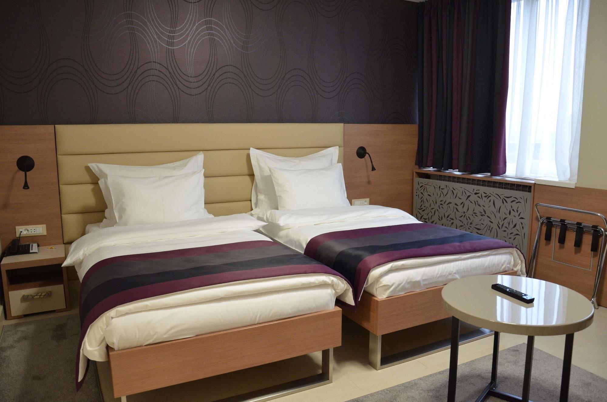 Hotel Srbija Garden-Free Parking Belgrad Exterior foto